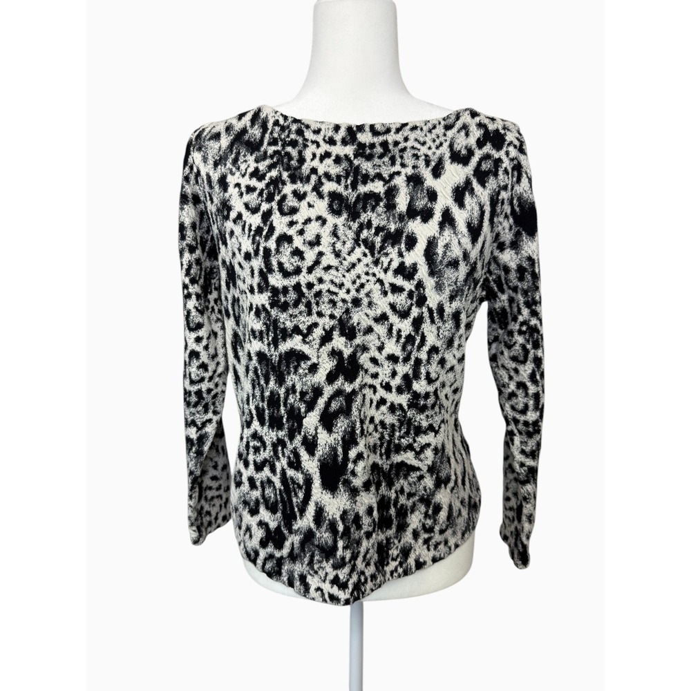 Chico's Size 2 L Black White Animal Print Boat Neck Knit Top Soft Stretch